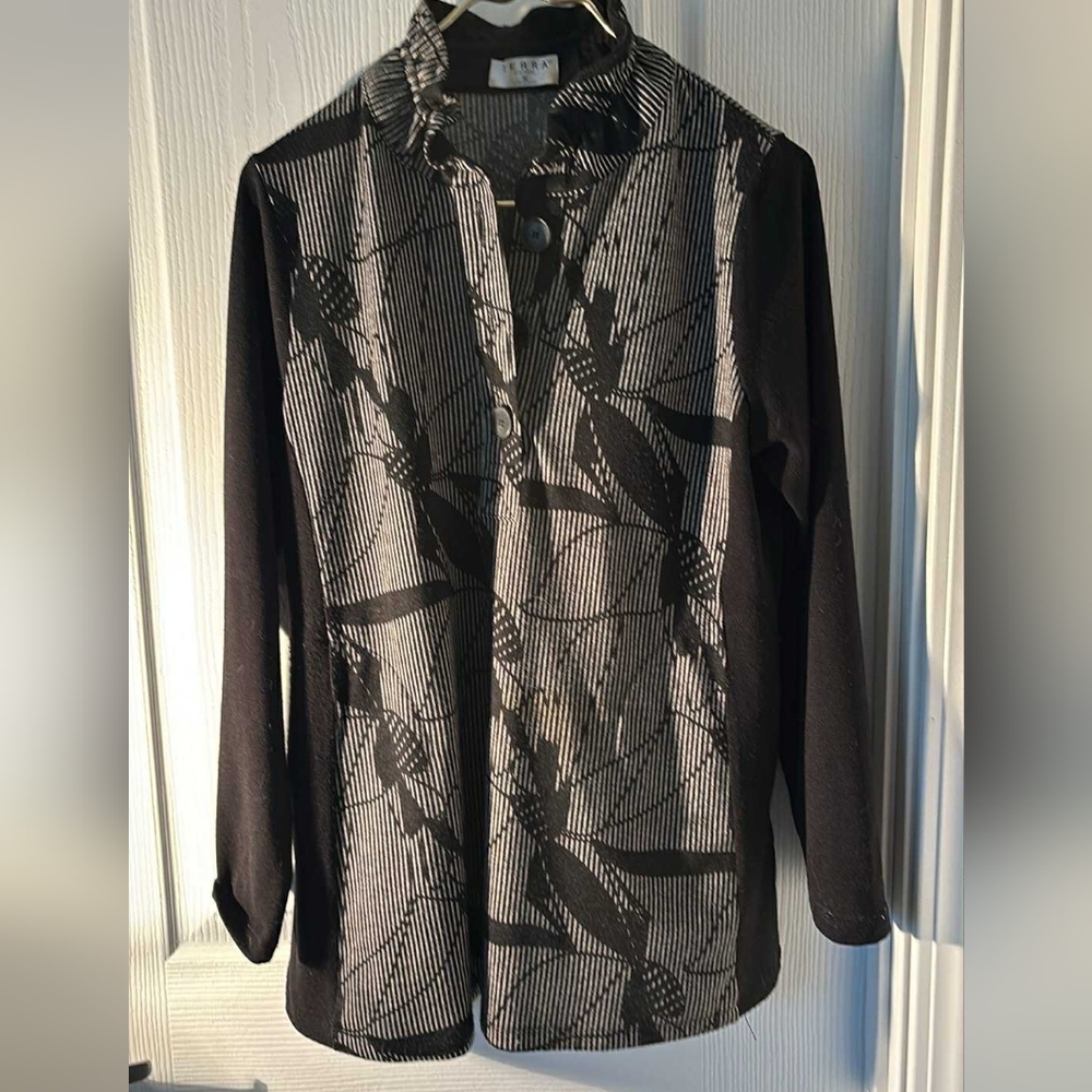 Terra Brand Stylish Black and Gray Women's Tunic Boho